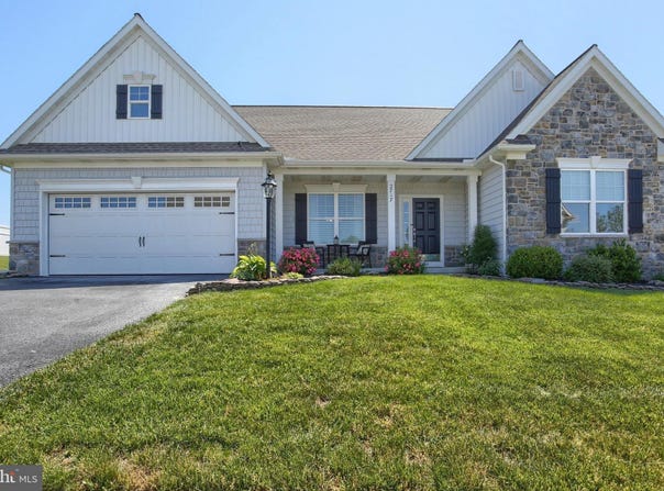 2717 PIN OAK Drive, HARRISBURG, PA 17112