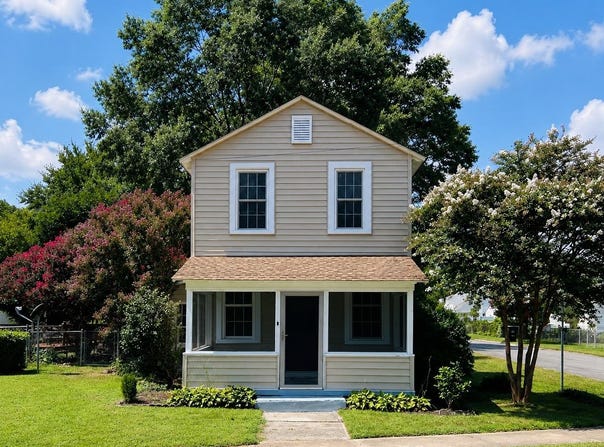 301 BANCROFT Avenue, COLONIAL BEACH, VA 22443