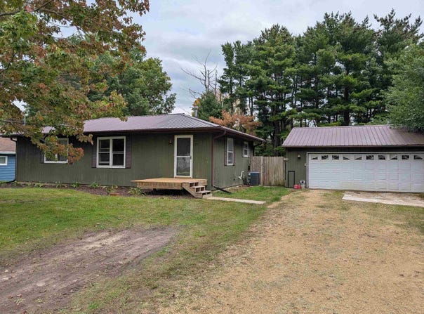 25 S lafayette, Cedarville, IL 61013