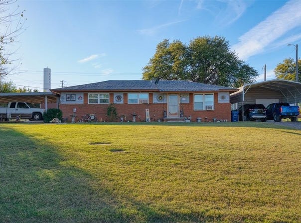 621 Clifford Avenue, Eakly, OK 73033