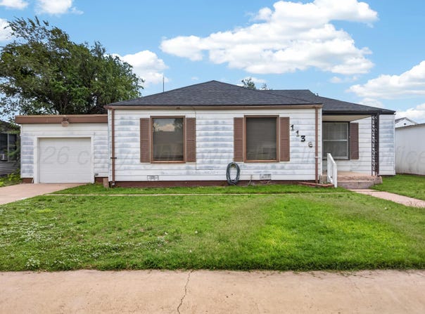 1136 N Starkweather St, Pampa, TX 79065