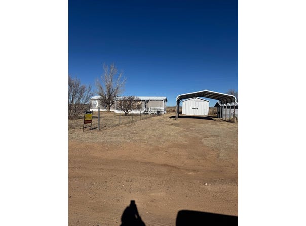203 Sparrow, Logan, NM 88426