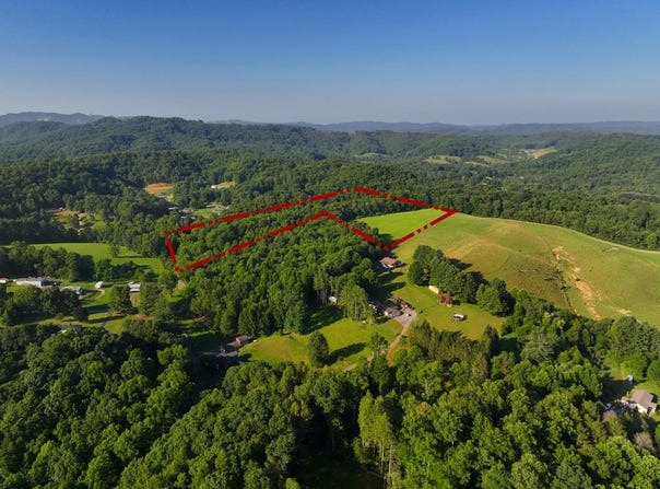 178 GRANDE RD, FAIRDALE, WV 25839