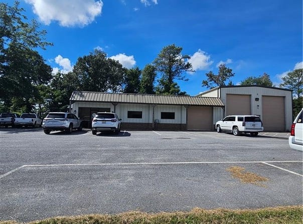 22234 E HIGHWAY 280 E, CAMP HILL, AL 36850