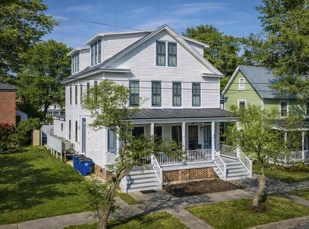 307-309 RANDOLPH AVE, CAPE CHARLES, VA 23310