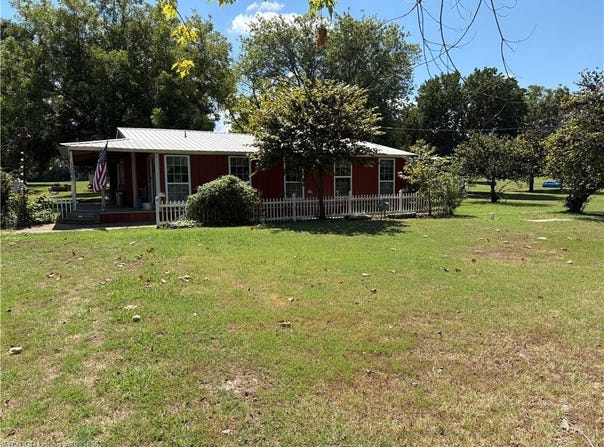 1000 W BROADWAY ST, Spiro, OK 74959