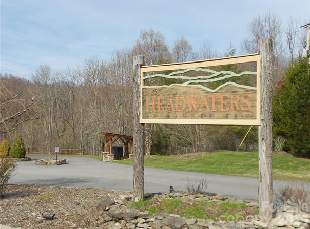 Woodlake Loop Road, Elk Park, NC 28622