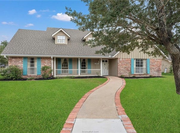 1005 Esther Boulevard, Bryan, TX 77802