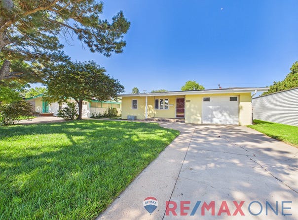 2207 N 7th Street, Garden City, KS 67846