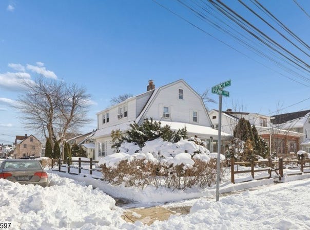185 Park Ave, Passaic City, NJ 07055-4461