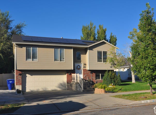 550 E 450 N, Ogden, UT 84404