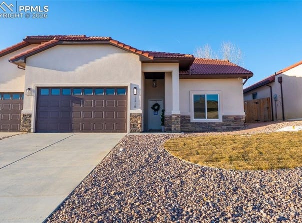 1318 Tierra Berienda, Pueblo, CO 81008