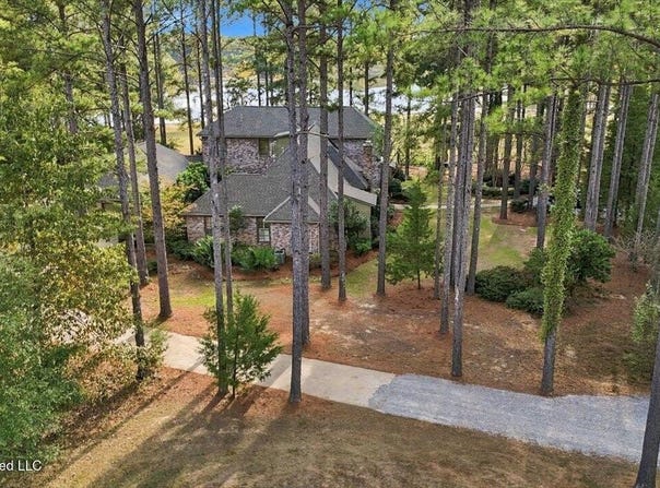 195 Eden Lane, Madison, MS 39110