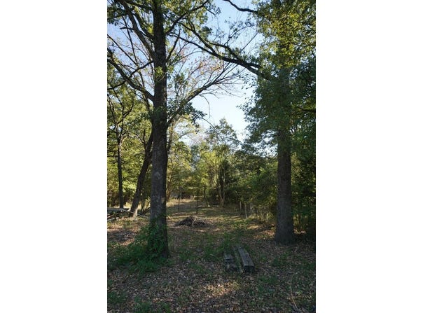 1714 Doc Holiday, Log Cabin, TX 75148