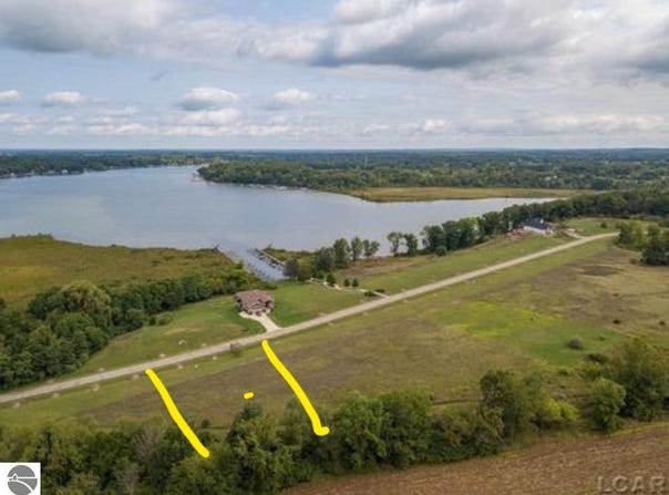 139 Bloomfield, Brooklyn, MI 49230