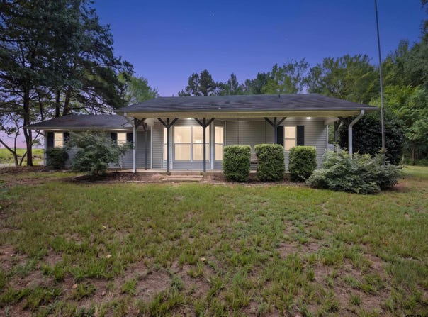 2360 Elk Rd, Gilmer, TX 75644