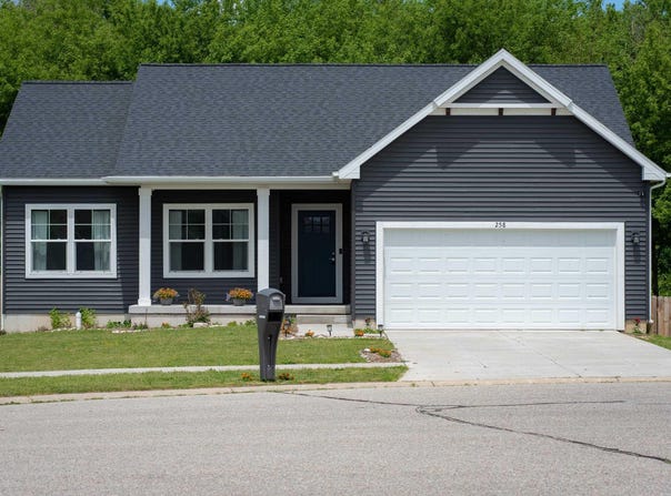 258 Ruby Court, Alma, MI 48801