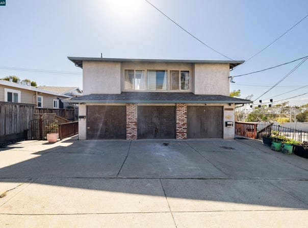 2415 Columbia Blvd, Richmond, CA 94804