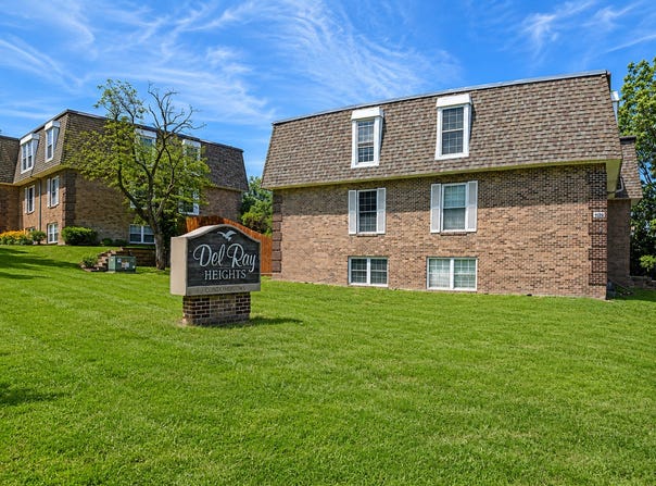 1120 E 6th Street, Des Moines, IA 50316