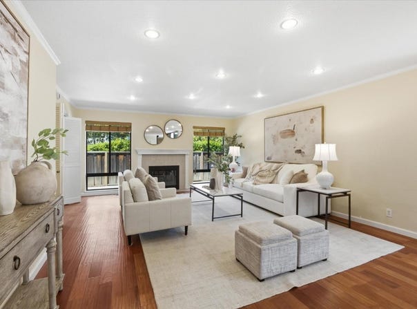 22920 Stonebridge, CUPERTINO, CA 95014
