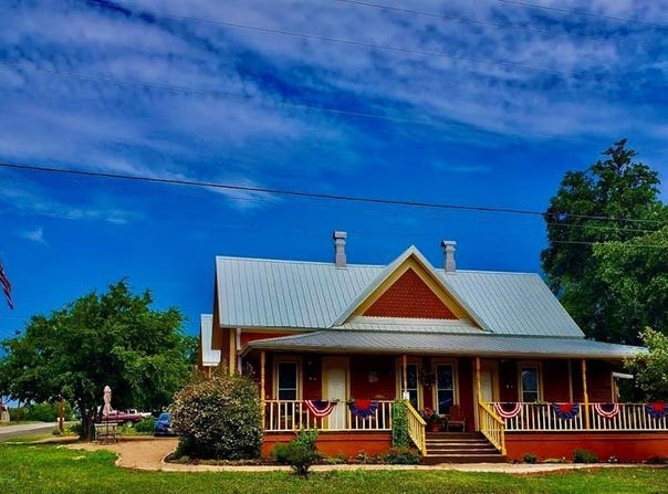 1307 WRIGHT STREET, Llano, TX 78643