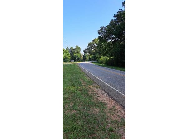 Lott Road, Eight Mile, AL 36613