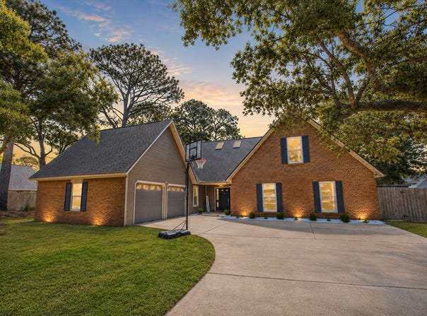 7 Hampton Circle, Niceville, FL 32578