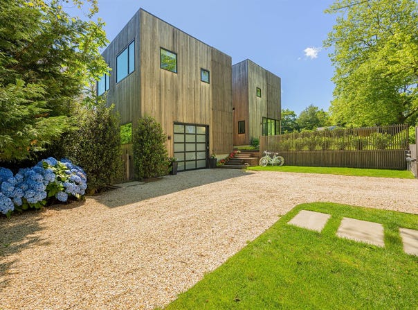 65 Audubon Avenue, Bridgehampton, NY 11932