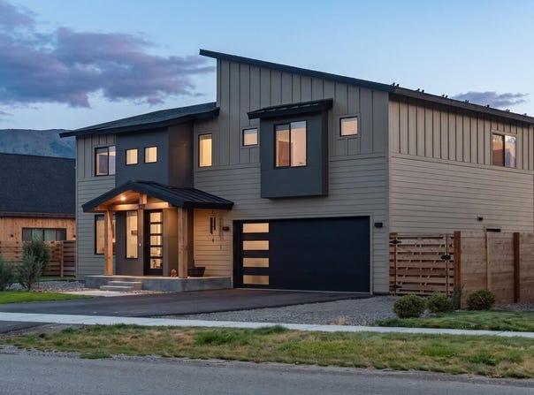 321 Gray's Starlight Dr, Hailey, ID 83333