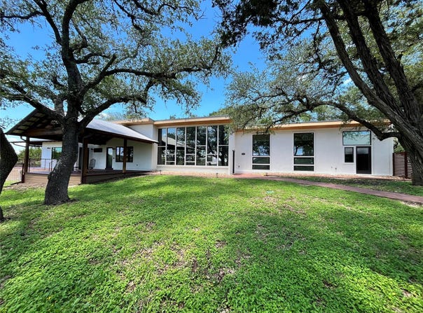 307 Mesa Dr, Wimberley, TX 78676