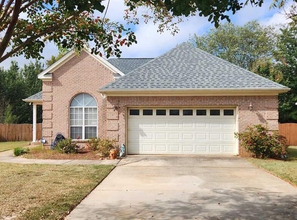 220 Carrington Lane, Centerville, GA 31028