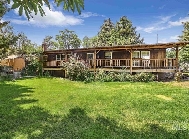 166 W 300 S, Jerome, ID 83338