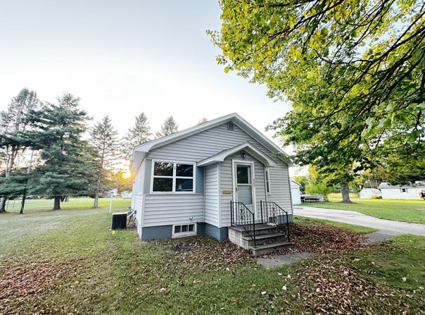 600 E 11th Street S, Ladysmith, WI 54848