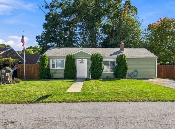 126 Vernon Street, Warwick, RI 02889