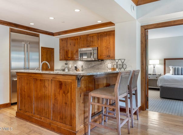 100 Bachelor Ridge Road, Avon, CO 81620