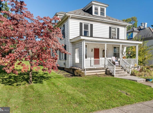 104 VALLEY Road, ENOLA, PA 17025