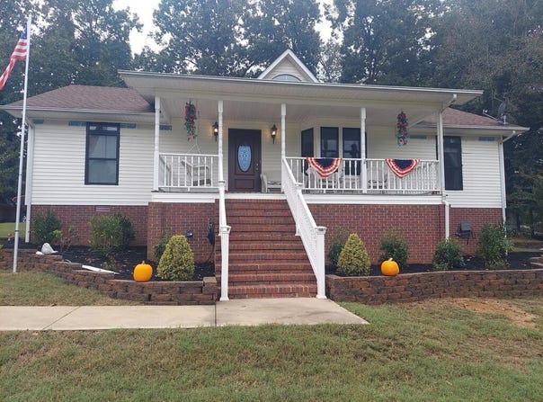 400 Jackson Forest Rd, PARIS, TN 38242