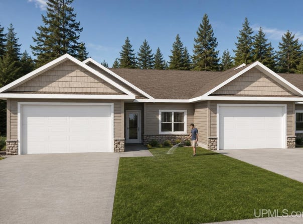 3000 S 3rd Avenue, Escanaba, MI 49829