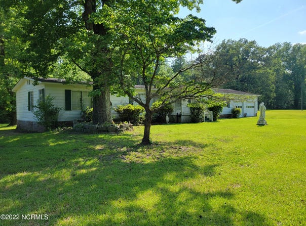 572 Main Street, Edward, NC 27821