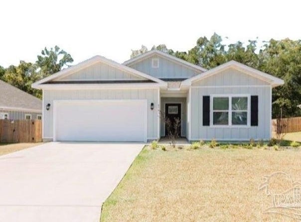874 Windhill Dr, Cantonment, FL 32533