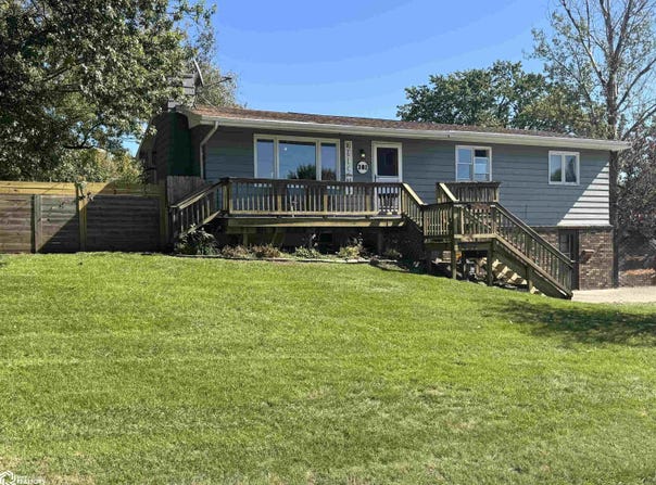 301 N Park Street, Creston, IA 50801