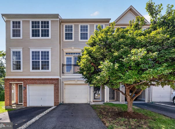 15653 JOHN DISKIN Circle, WOODBRIDGE, VA 22191