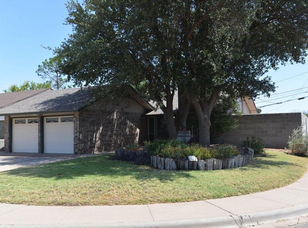 310 E 50th St, Odessa, TX 79762