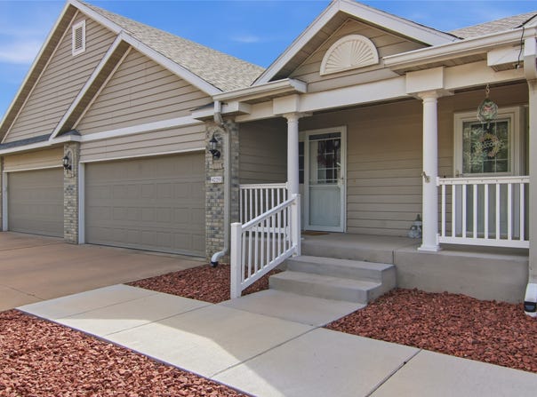 4229 Mill Ridge Circle, Eau Claire, WI 54703