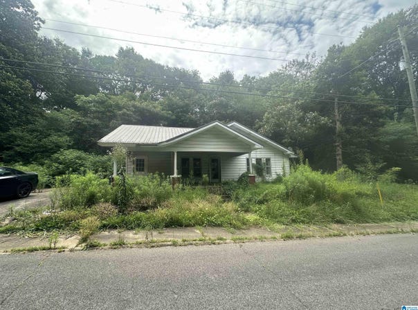 275 COMMERCE AVENUE, DORA, AL 35062