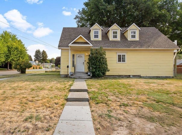 402 E Dayton Ave., Dayton, WA 99328