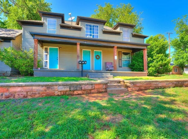 220 E Springer Avenue, Guthrie, OK 73044