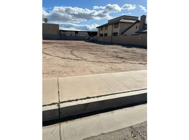 W D Street, Brawley, CA 92227