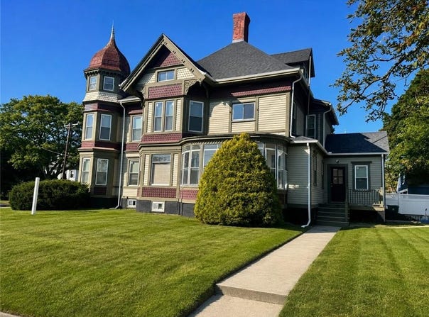 474 Main Street, Woonsocket, RI 02895