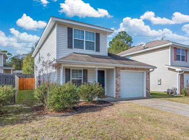 407 Eisenhower Drive, Crestview, FL 32539